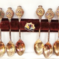 Boxed set of 6  Paramount 1956 Melbourne Olympics Souvenier spoons - Sold for $75 - 2017