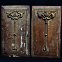 2 x carved cedar panels with Art Nouveau tulip decoration - Sold for $56 - 2017
