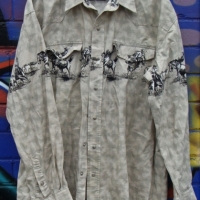 Vintage men's ROPER long sleeved western shirt with pearl snap closure and rodeo print - Size Large - Sold for $25 - 2017