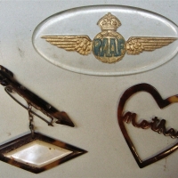 3 x WW2 sweetheart badges incl Perspex RAAF, turtle shell & Mop brooches - Sold for $50 - 2017