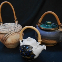 3 x Pces Australian Pottery teapots incl Trevor Spohr, etc3 x pces Australian pottery teapots incl Trevor Spohr, et3 x pieces Australian pottery teapo - Sold for $37 - 2017