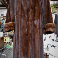 Full length woman's brown Mink fur jacket - Sold for $62 - 2017