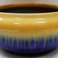 1940s Australian pottery bowl by Trent in blue & cream glaze 21cm diameter - Sold for $37 - 2017