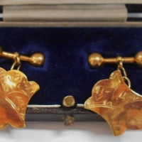 Pair of Victorian 9ct gold cufflinks in original case - Sold for $50 - 2017