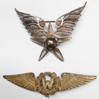 2 x Vintage AIR FORCE Wings Brooches - Asian silver Filigree US AIRFORCE Star & Wings + another w Stokes Melbourne marks to back - Sold for $31 - 2017