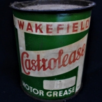 Vintage tin - Castrol Wakefield motor grease 1 Lb - Sold for $25 - 2017
