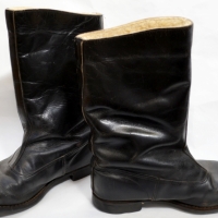 Pair of vintage wool lined leather motorcycle boots - Sold for $31 - 2017