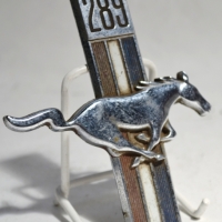 Vintage 289 Ford Mustang car badge - Sold for $62 - 2017