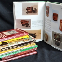 Group of books on Tin Collecting incl Metal Box a History, Tins Decorative printed, British Biscuit tins, Sweet Memories etc - Sold for $137 - 2017