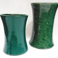 2 x 1950s Fowler Ltd Sydney Australian pottery vases in green glaze tallest 20cm tall - Sold for $37 - 2018