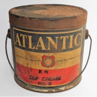 Vintage ATLANTIC Union Oil Co Tin Drum for CUP GREASE No3 - w Lid & Handle good original cond - Sold for $236 - 2017