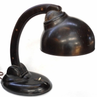 Vintage Duperite brown Bakelite table lamp - Sold for $149 - 2018