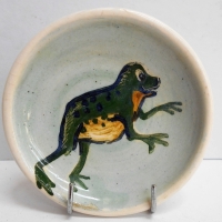 Small 1950s MARTIN BOYD Dish w HPainted FROG to centre, signed to base - 8cm Diam - Sold for $35 - 2018
