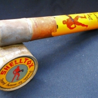 1930s tin Shelltox Sprayer with early logo Death to every Pest - Sold for $106 - 2018