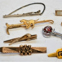 Group lot of tie pins incl scottish sword, Three monkeys, hunting dog, etc - Sold for $87 - 2018