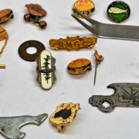 Group of badges cufflinks & bottle openers incl 1920s Elwood Wither garage, Royal Melbourne Golf club & elwood angling cluib - Sold for $43 - 2018