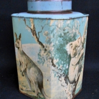 Vintage Bushells tea 1lb tin with Australian animals - Sold for $31 - 2018