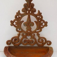 Lovely Victorian cast metal Wall Font - Scrolly design to back w Bowl - Sold for $25 - 2018