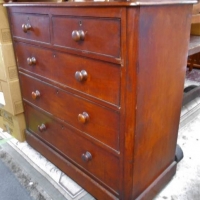 c1900 5 Drawer Mahogany veneered chest of Drawers - Sold for $99 - 2018