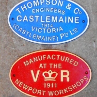 2 x reproduction Steel engineering works  plaques - Newport VR workshops and Thompson & Co Castlemaine - Sold for $37 - 2018