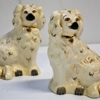 Pair Vintage BESWICK English china Staffordshire style Spaniels - Sold for $62 - 2018