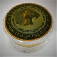 c1880s Cherry toothpaste pot with lid - Sold for $31 - 2018