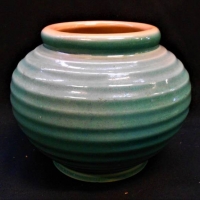 1930s Ribbed Australian pottery vase by Klytie Pate in green celadon glaze 15cm tall - Sold for $373 - 2018