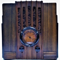 1934 AWA Radiolette 27 valve Empire state radio in wooden Art deco case - Sold for $261 - 2018