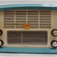 c1952 His Master's Voice, Model 6452 blue mantel radio - Sold for $81 - 2018