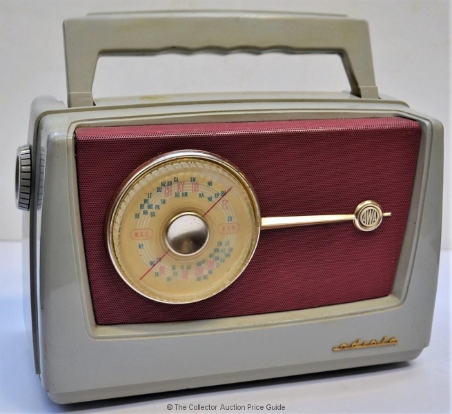 1960s transistor radio - seekerTros
