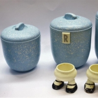 Group lot - Vintage Kitchenalia - fab set 4 x Blue & White speckled DUPERITE cannisters + pair Plastic Walking Ware Egg cups - Sold for $25 - 2018