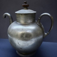 1886 James Dixon Royales Patent self pouring Pewter teapot - Sold for $43 - 2018