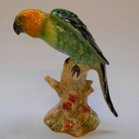 Vintage Beswick green parrot figurine -  #930 16cm tall - Sold for $68 - 2018