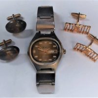 Group lot 1970s incl Datex automatic watch, 2 pair Cuff links, gilt and brown agate - Sold for $93 - 2018