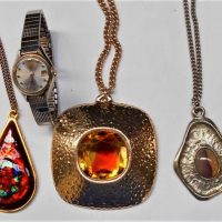 Group lot 1970s jewellery - 3 x chunky pendants on chains, white metal with agate, large paste stone, gilt enamel, Ladies Seiko automatic Hibeat watch - Sold for $43 - 2018