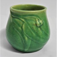 1940s Melrose Australian Pottery Gumnut vase in green glaze 8cm tall - Sold for $56 - 2018