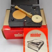 Boxed 1960s Minatare Transistorized record player - Sold for $31 - 2018