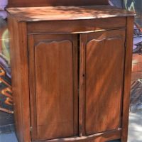 Victorian Australian cedar Chiffonier with shield door and faux serpentine drawer - 108cm - Sold for $50 - 2019