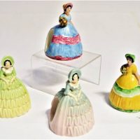 2 pairs of Carlton Ware Crinoline ladies China napkin rings (1 AF) - Sold for $37 - 2019