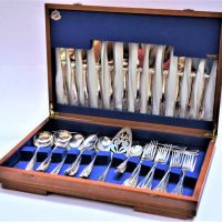 Cased Grosvenor 'Laureate' 46 piece part silver-plated cutlery set plus extras - Sold for $35 - 2019