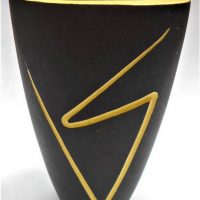 Retro Mid Century Modern GUNDA Australian Pottery VASE - Triangular shape,  Matt black glaze w Incised Contrasting Yellow S like design to front, sign - Sold for $81 - 2019