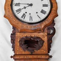 c1900 New Haven clock co wall clock with pendulum with 12 Roman Numeral dial - Sold for $161 - 2019