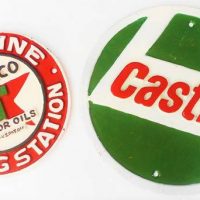2 x modern reproduction cast iron advertising plaques incl Texaco Motor Oils and Castrol - Sold for $31 - 2019