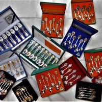 13 x Boxed sets of Souvenir spoons many Australian themes - Sold for $37 - 2019