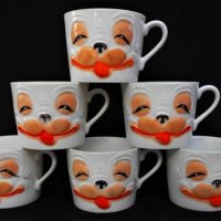 6 x vintage Bonzo the Dog porcelain cups with hand-painted features - Made in Japan - Sold for $273 - 2019