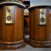 1960s Pair Mid Century Empire Grenadier 7000 marble topped speakers - Sold for $236 - 2019