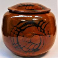 Post War Australian Pottery - Reg Preston lidded ginger jar - approx 165cm, signed to base - Sold for $149 - 2019
