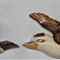 Pair of Vintage Australian pottery flying kookaburra wall plaques largest 22cm - Sold for $56 - 2019