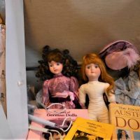 Suitcase & contents - x x modern dolls incl boxed Hillview Lane, doll books, Australian Dolls, doll stands etc - Sold for $62 - 2019