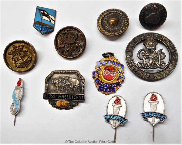 Small group lot vintage pins, badges and buttons incl 1936 St Kilda ...